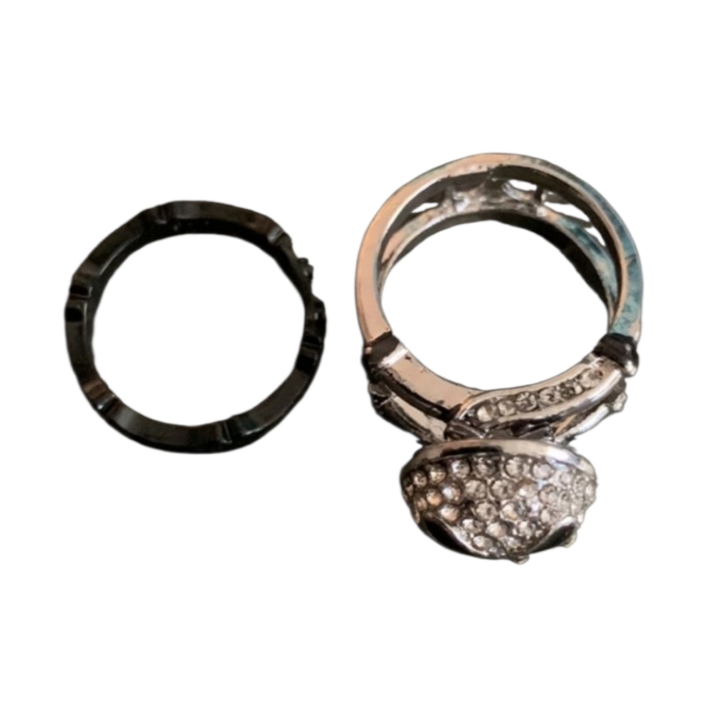 😁Nightmare Before Christmas Silver and Black Jack Skull Stackable Ring Size 6 - Picture 3 of 5